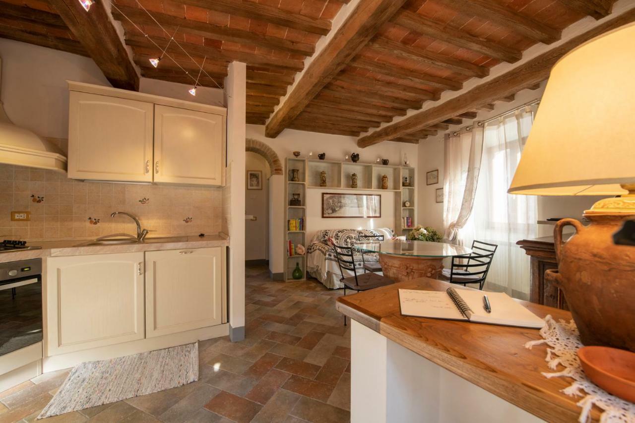 شقة La Casina Di Pia Montieri المظهر الخارجي الصورة