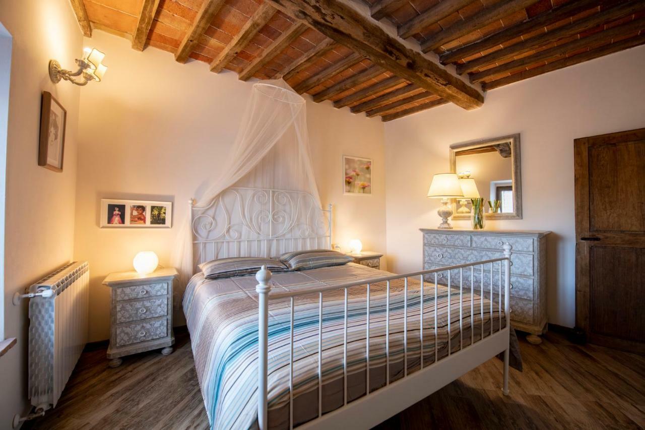 شقة La Casina Di Pia Montieri المظهر الخارجي الصورة